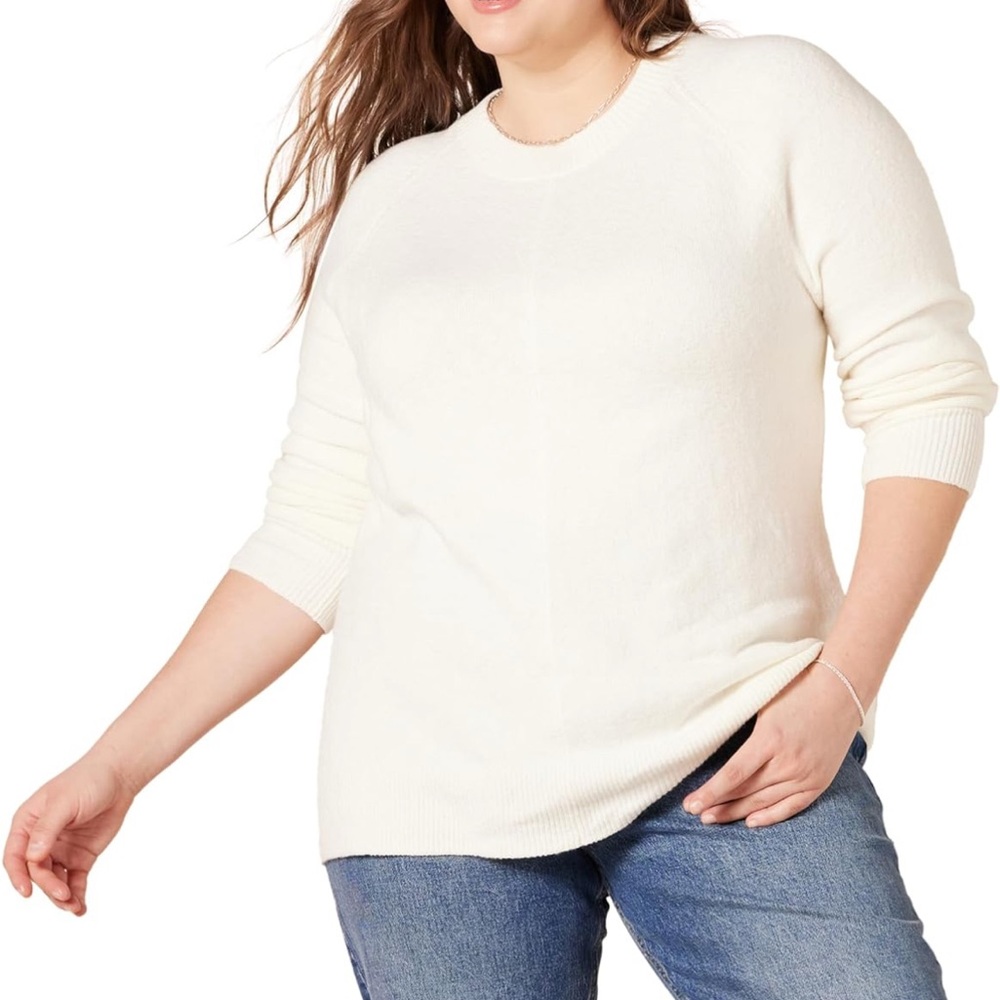 Amazon Essentials Women's Classic-Fit Soft Touch Long-Sleeve Crewneck Sweater